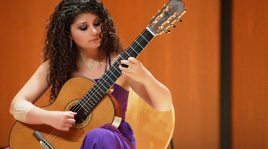 Vídeos de la Artista Rc Strings Gohar Vardanyan sobre 'Recuerdos de la Alhambra'
